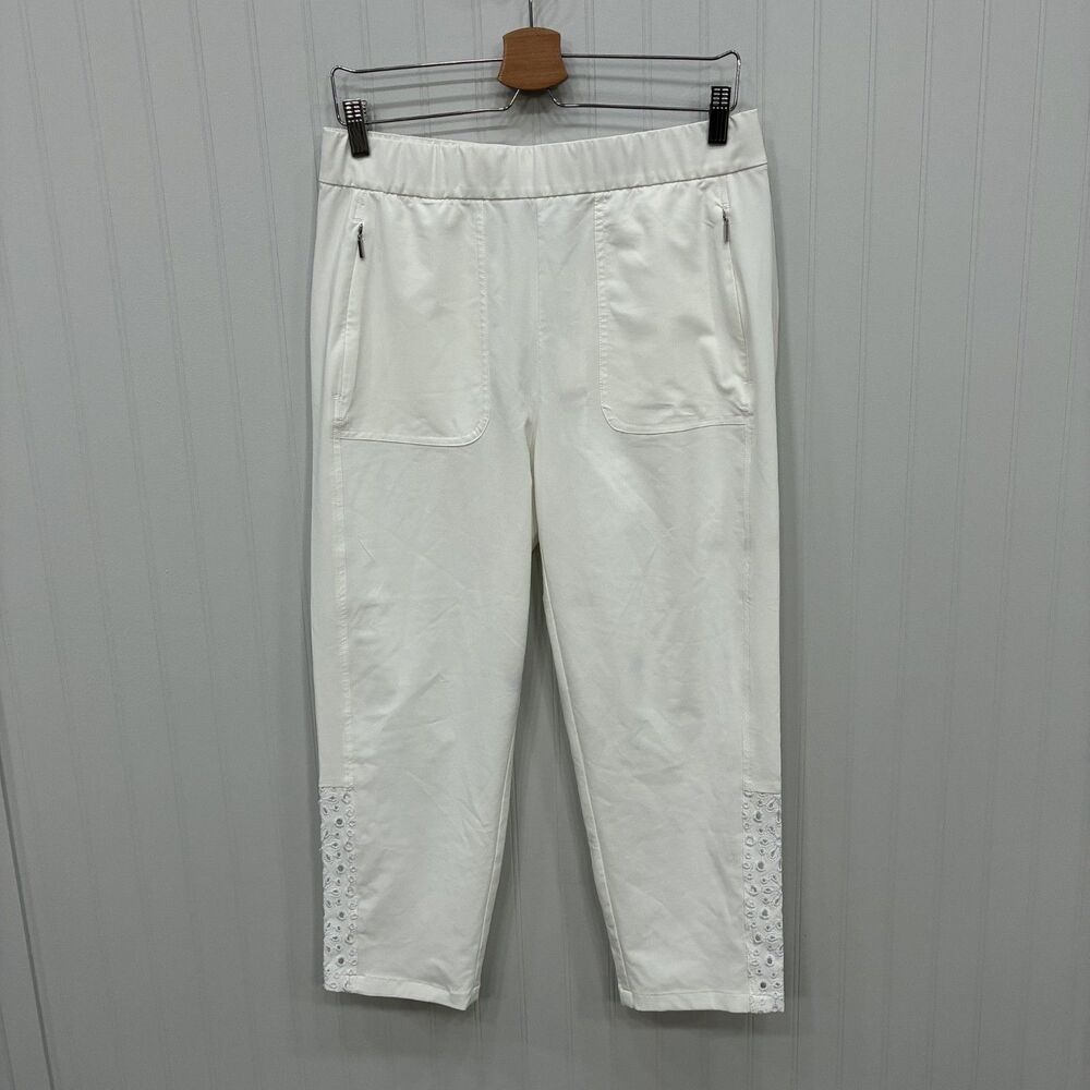 Chico's Zenergy Neema Eyelet Crop Pants Women's 0.5 US 6 White Pull On NWT